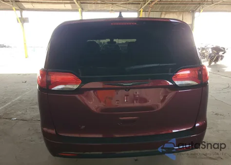 2020 Chrysler Pacifica Touring z USA, uszkodzony, nr VIN 2C4RC1FG3LR100614